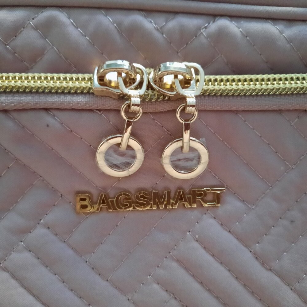 BAGSMART Toiletry Bag - Picture 7 of 7